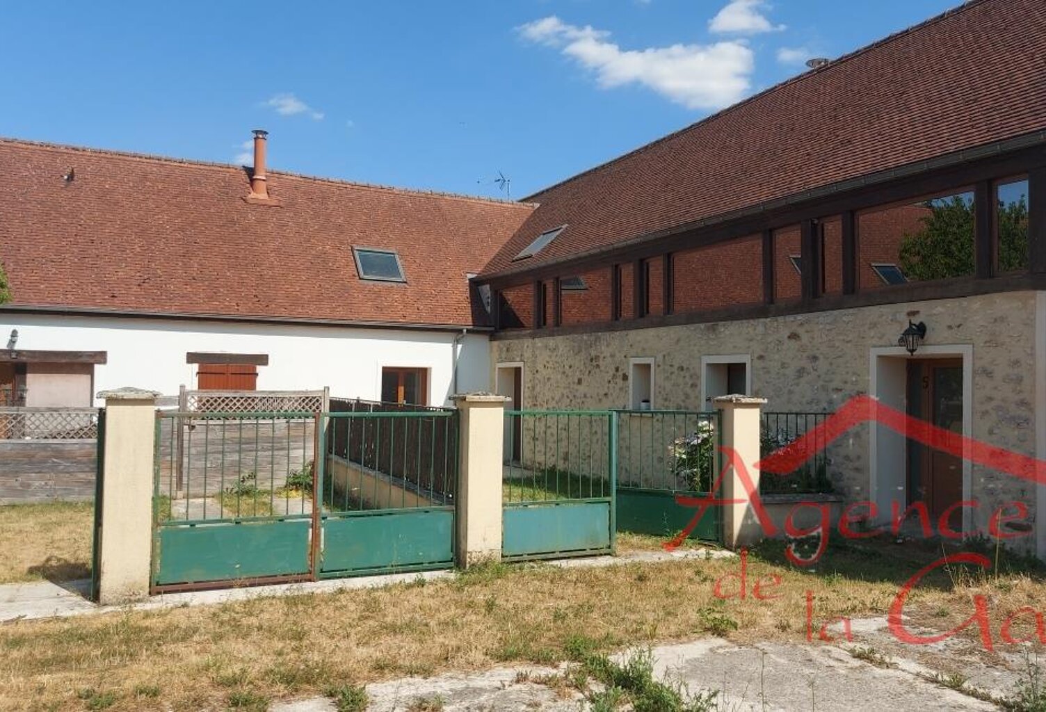 Vente maison 4 pièces 278 m² Esternay (51310) — photo 1