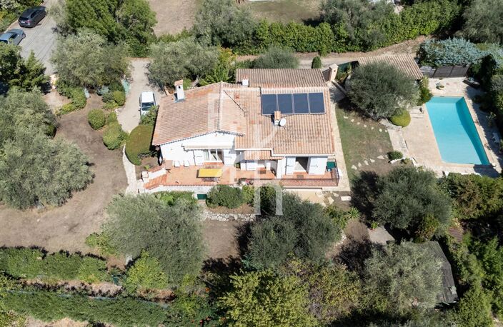 OPPORTUNITÉ À OPIO — VILLA FAMILIALE AVEC PISCINE À PROXIMITÉ DE VALBONNE — photo 5