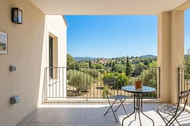 Appartement 1 pièces 270000 €