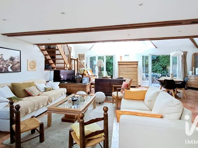 Vente Maison traditionnelle 7 pièces — photo du bien