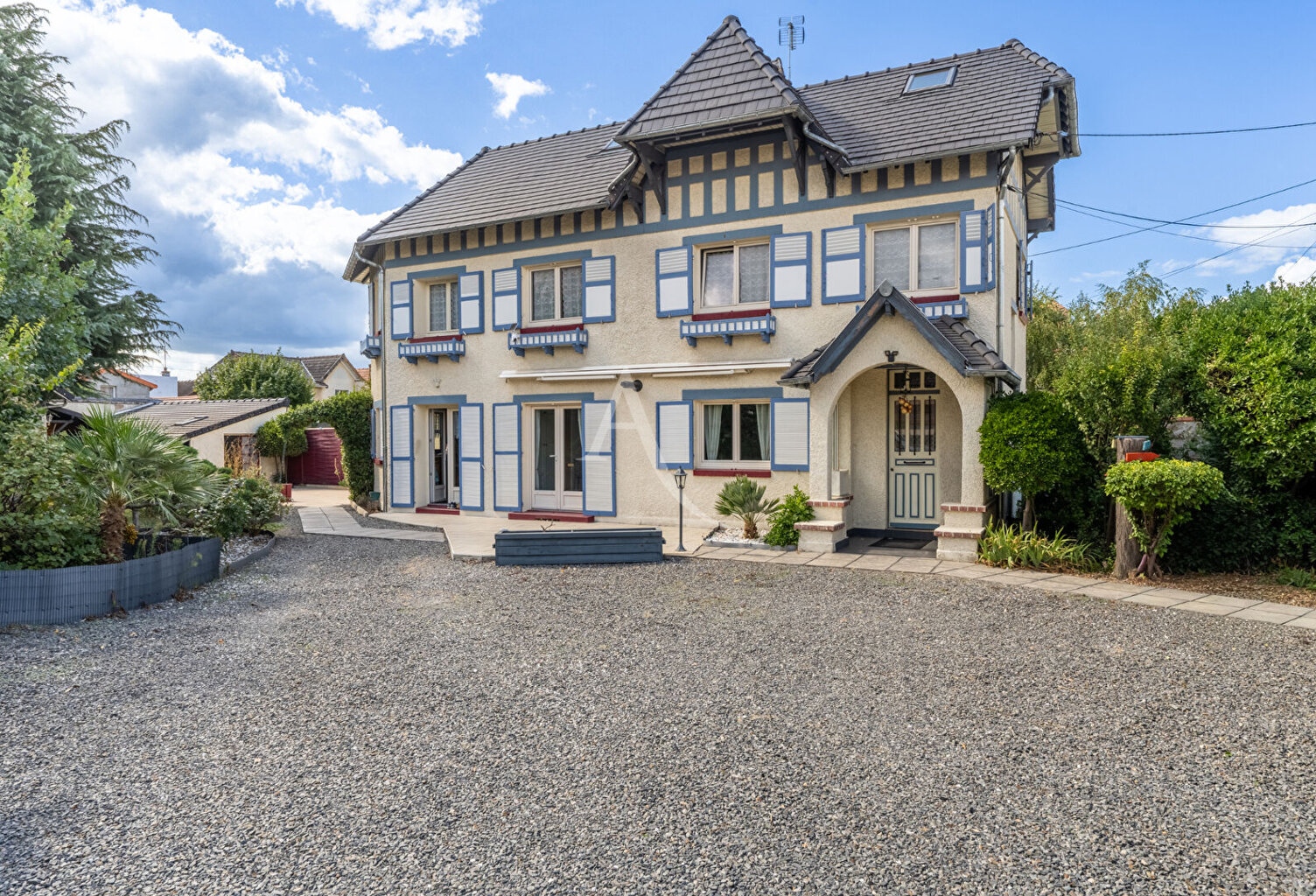 LONGÈRE NORMANDE ALLIANT CHARME ET MODERNITÉ ! — photo 1