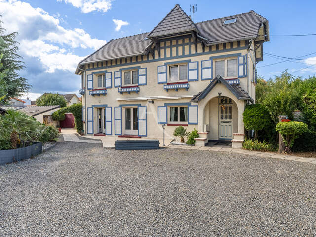 LONGÈRE NORMANDE ALLIANT CHARME ET MODERNITÉ ! — photo du bien