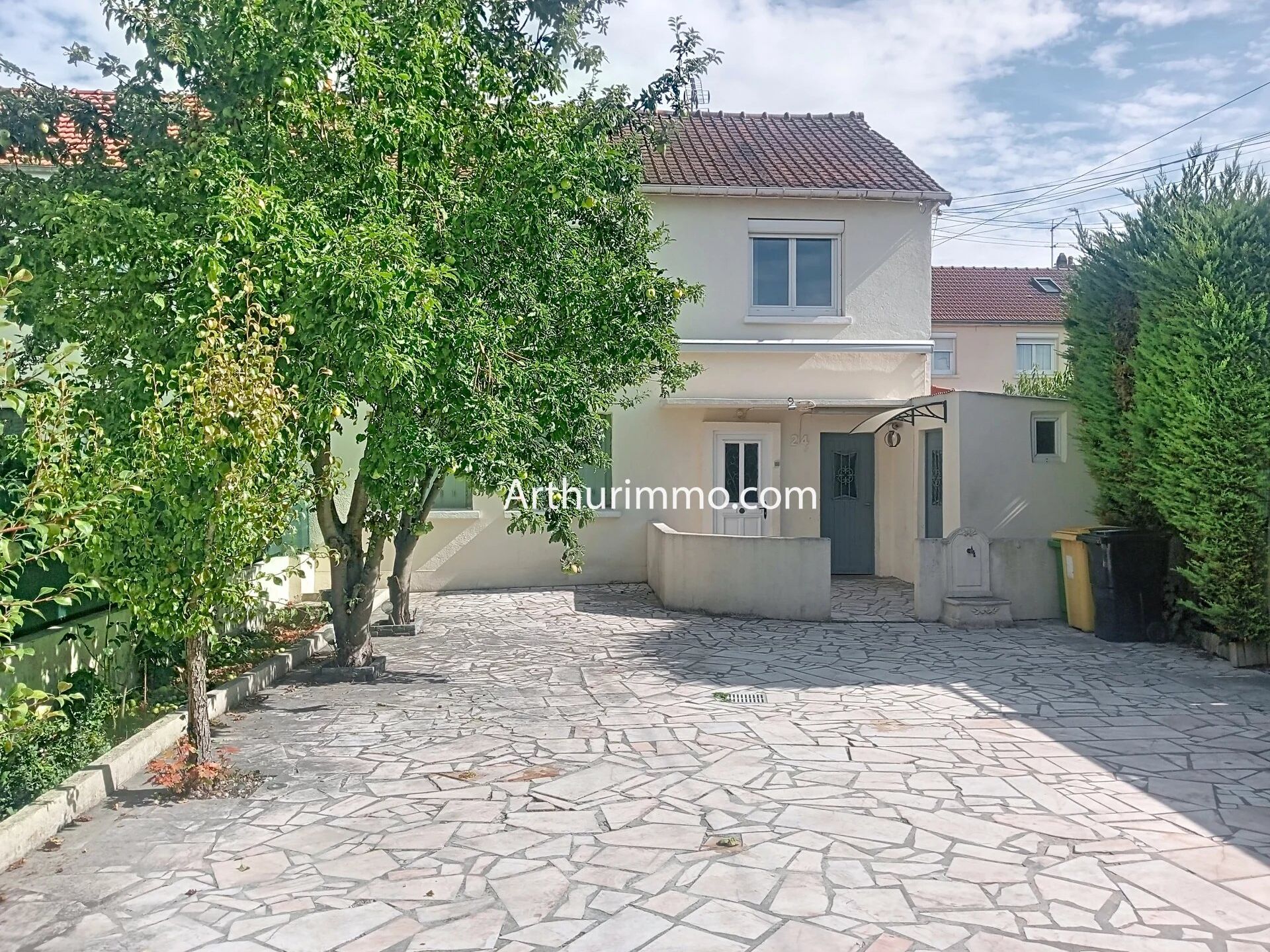 Appartement 5 pièces 74 m² · à Chevilly-Larue · 74 m² · 330 000 €