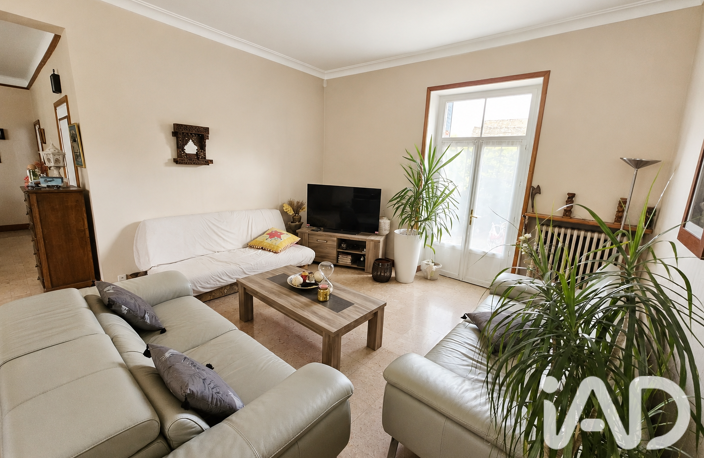 Vente Maison/villa 9 pièces — photo 2