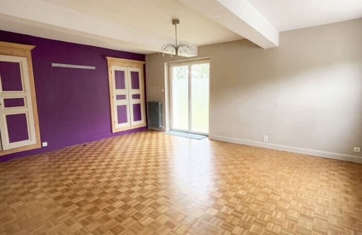 Vente Maison/villa 9 pièces — photo 3