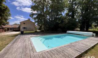 Maison 8 Pièces 260 m² à vendre à Vouhé (17700)