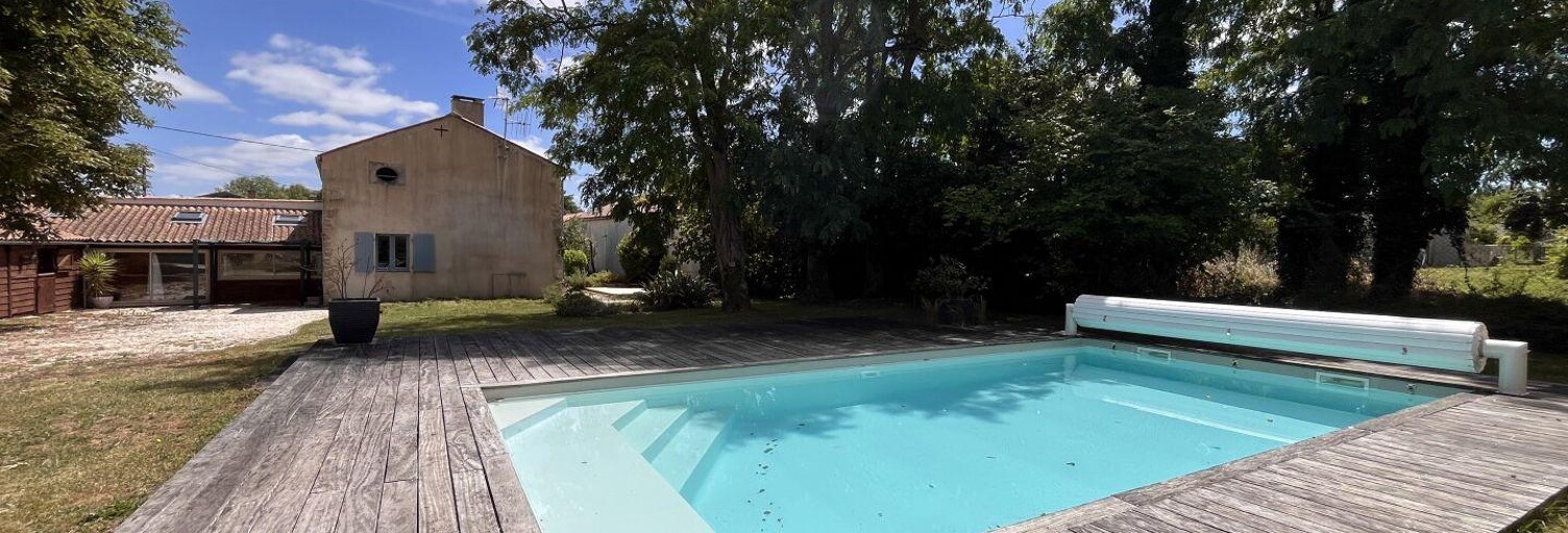 Maison 8 Pièces 260 m² à vendre à Vouhé (17700)