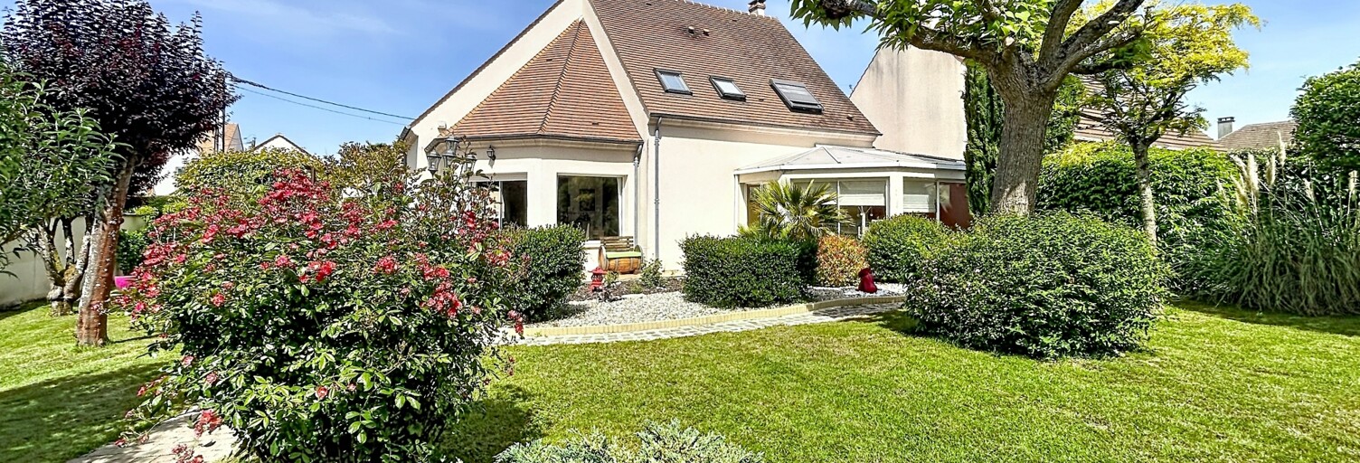 Maison 6 Pièces 258 m² à vendre à Favières (77220)