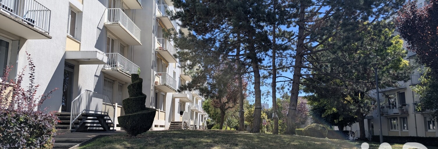 Appartement 4 Pièces 90 m² à vendre à Saint-André-les-Vergers (10120)
