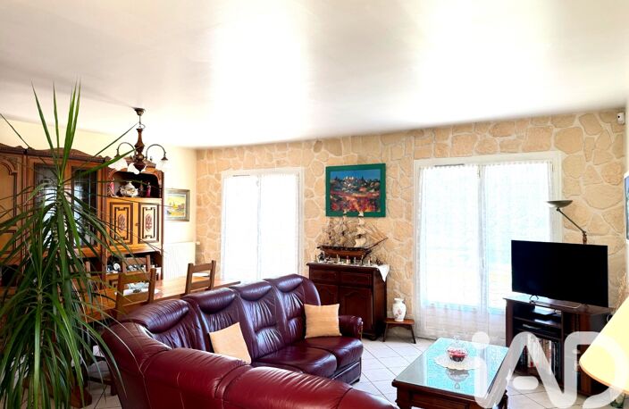 Vente Maison/villa 5 pièces — photo 2