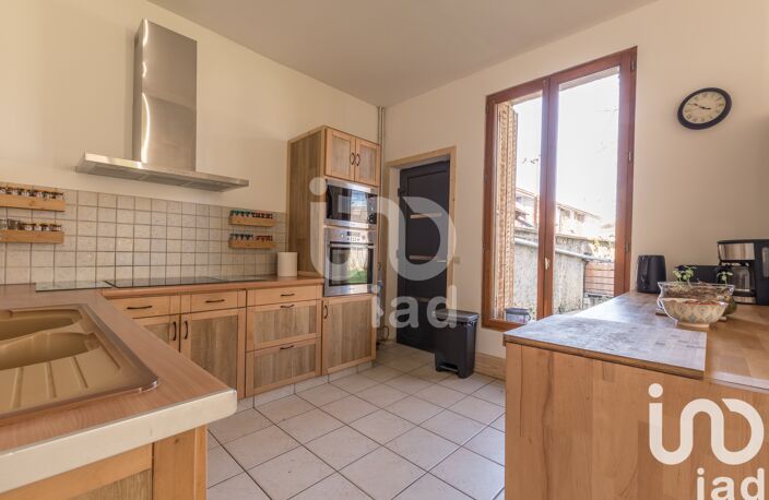 Vente Maison/villa 8 pièces — photo 4