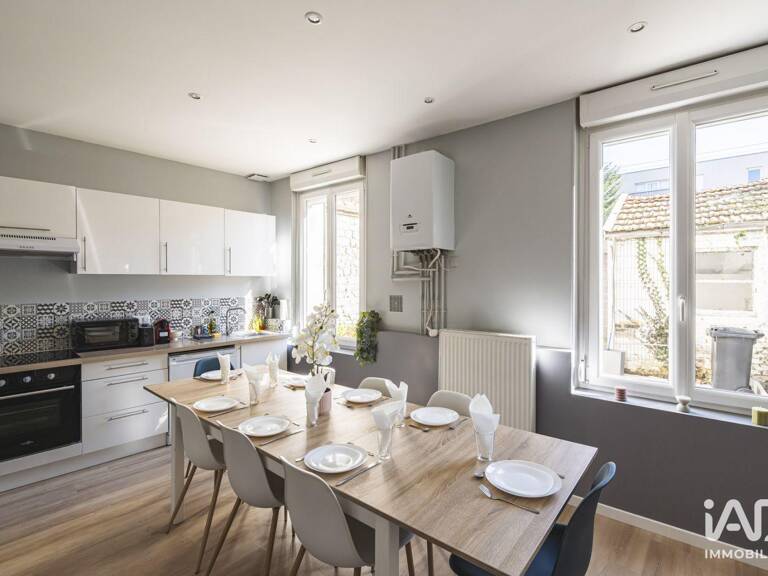 Vente Immeuble 7 pièces — photo 1