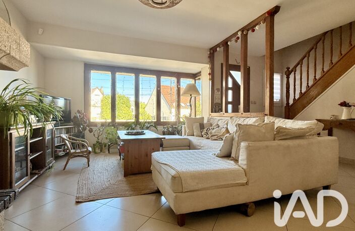 Vente Maison/villa 6 pièces — photo 2