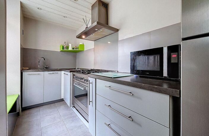 TRIPLEX 113 m² + PLATEAU AMÉNAGEABLE 43 m² — photo 3