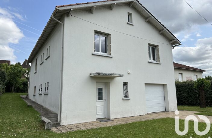 Vente Maison de ville 8 pièces — photo 2