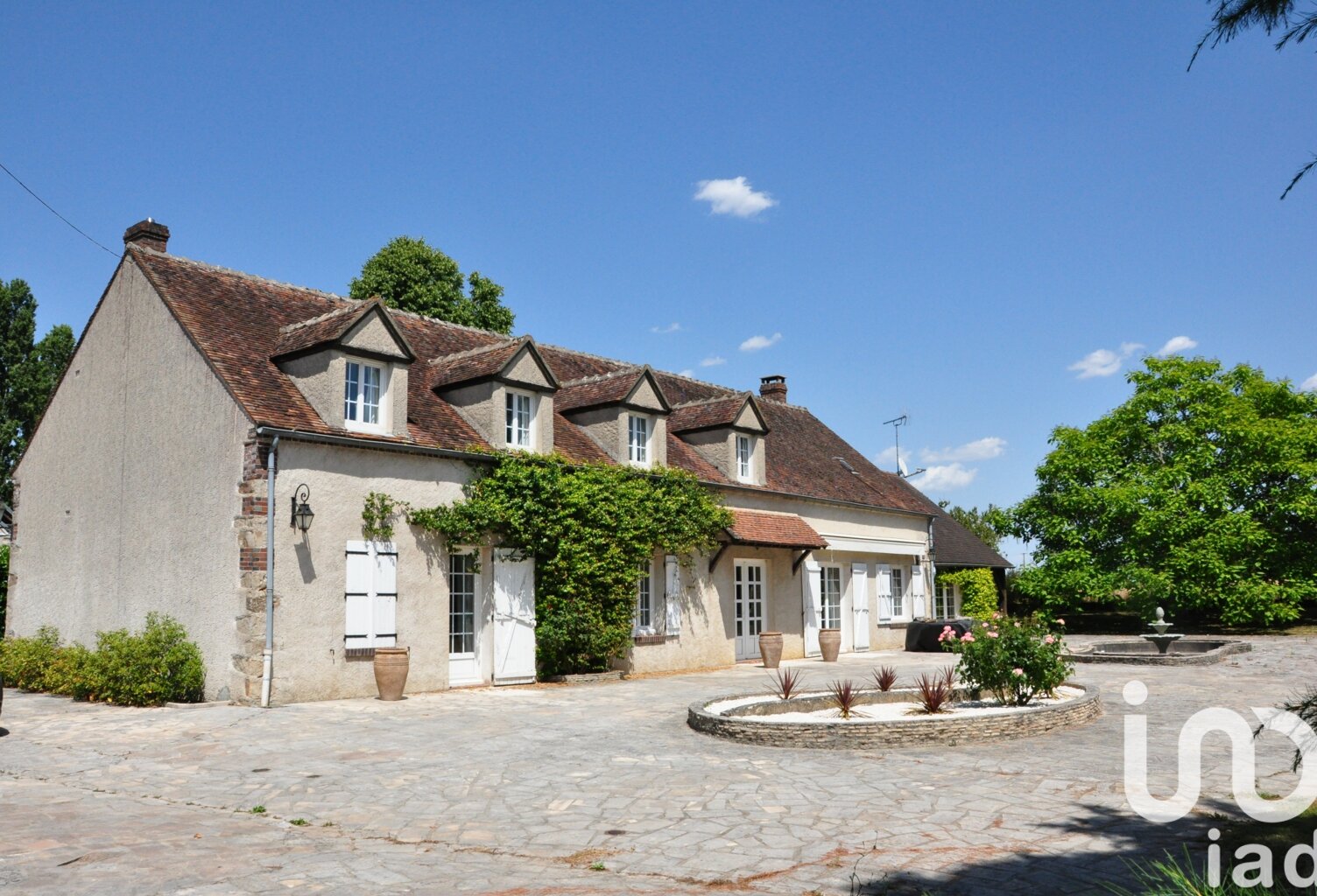 Vente Maison/villa 14 pièces — photo 1