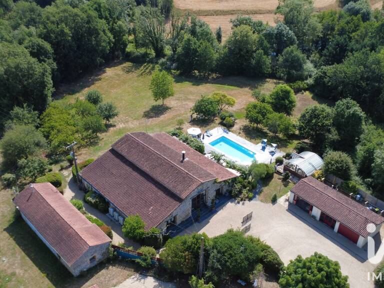 Vente Grange 13 pièces — photo 1