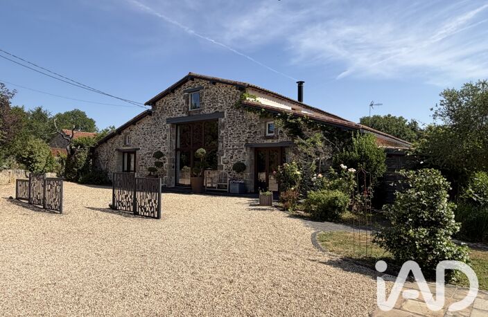 Vente Grange 13 pièces — photo 2