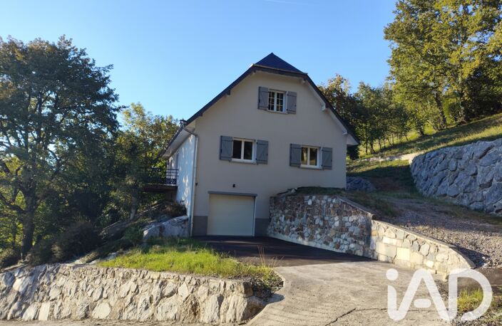Vente Maison/villa 5 pièces — photo 2