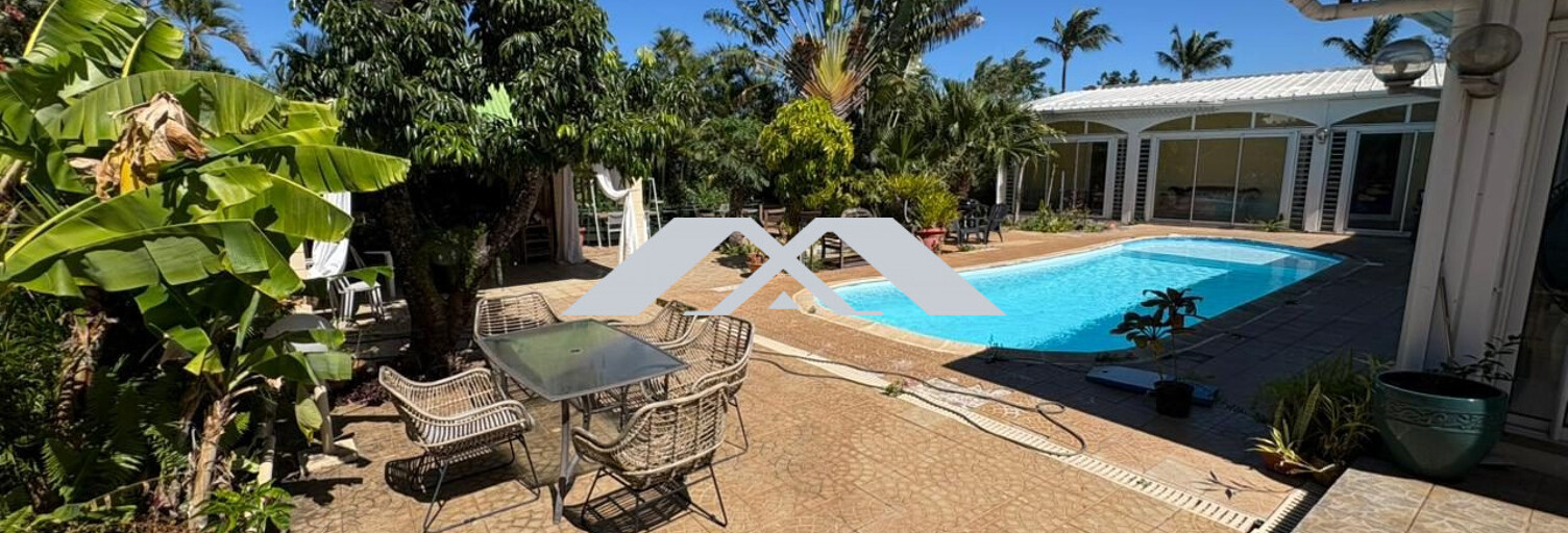 Maison 7 Pièces 330 m² à vendre à Saint-Pierre (97410)