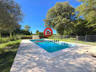 Mas de village de 196 m² avec piscine et parc arboré de 2 060 — photo 4
