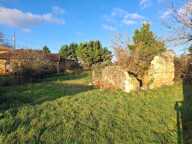 Terrain au calme avec grange et beau potentiel — photo 4