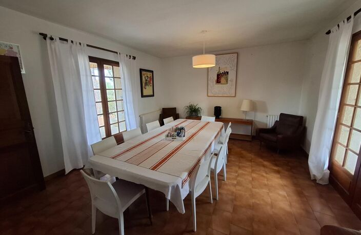 Maison familiale 5 chambres, 2 Terrasses — photo 3