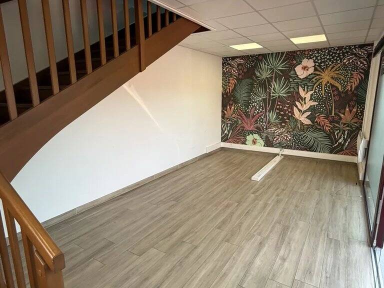 À louer – Local professionnel en duplex de 68 m² — photo 1