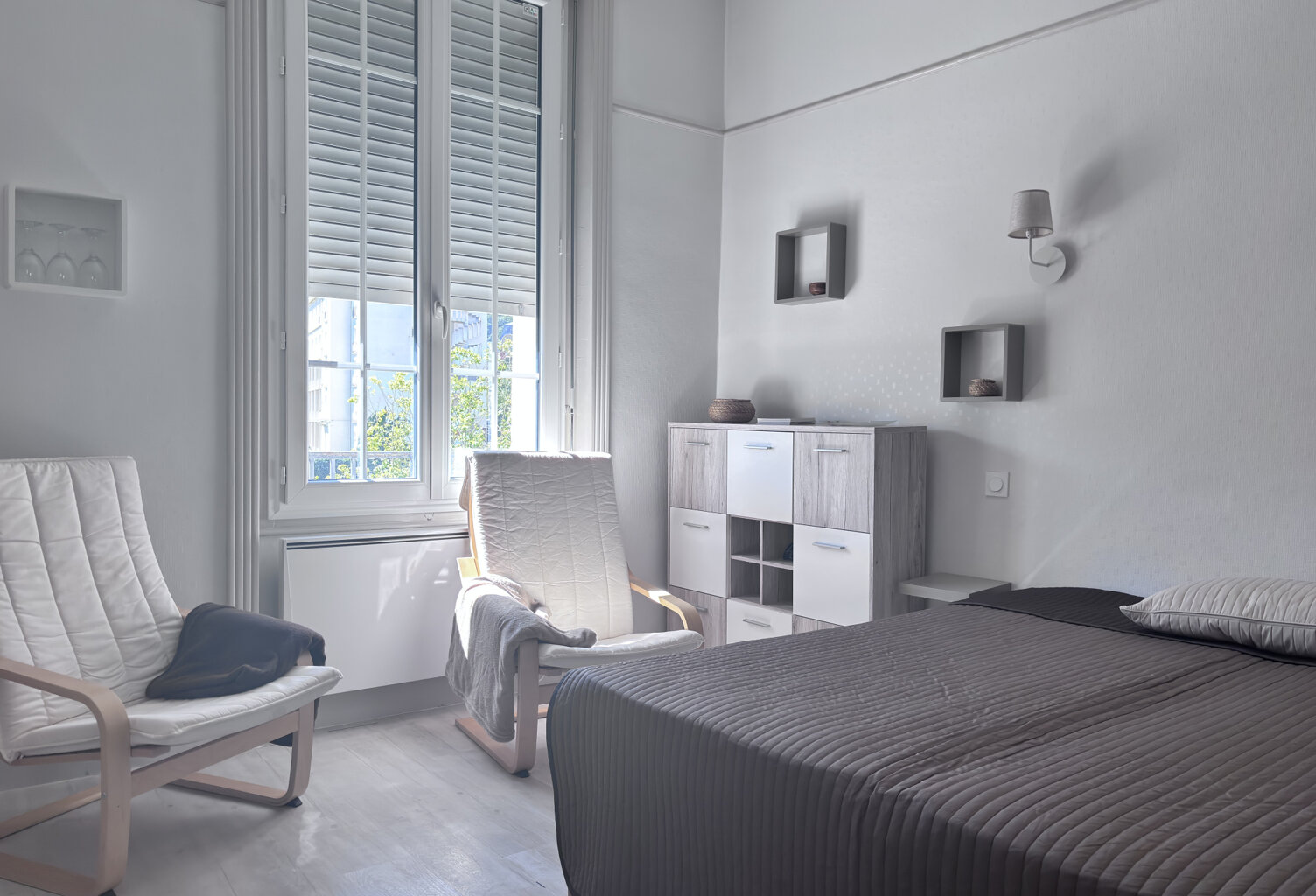 CHÂTEL-GUYON   A LOUER STUDIO MEUBLÉ 18 m2   RÉSIDENCE SÉCUR — photo 1