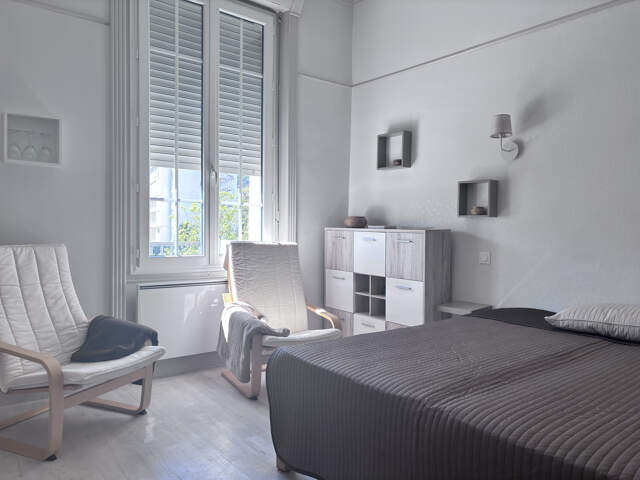 CHÂTEL-GUYON   A LOUER STUDIO MEUBLÉ 18 m2   RÉSIDENCE SÉCUR — photo du bien