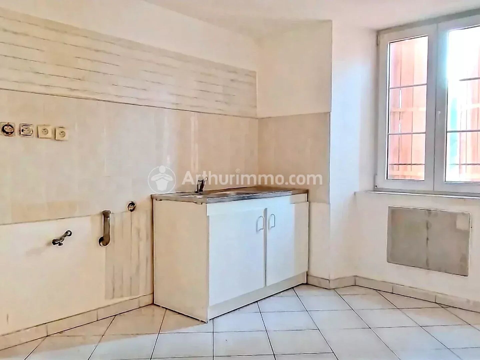 Acheter appartement de 3 pièces 75 m² 62 000 € à Mazamet (81200) : une annonce Arthurimmo.com — 4