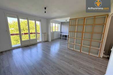 Appartement 3 pièces 935 €