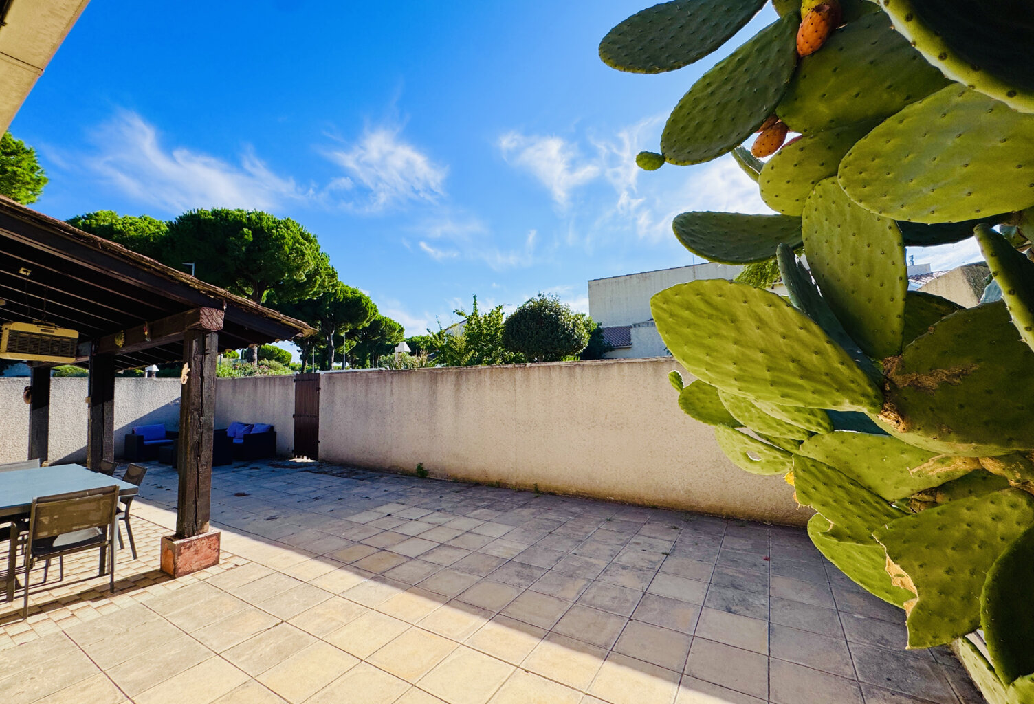 RARE: MAISON DE PLAIN-PIED quartier GOELANDS — photo 1