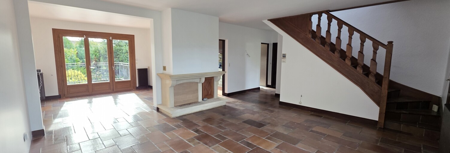 Maison 6 Pièces 122 m² à vendre à Le Mesnil-Saint-Denis (78320)