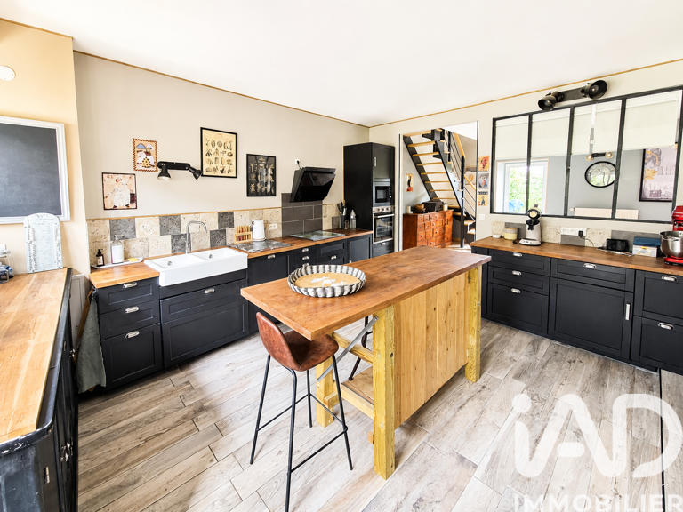 Vente Maison/villa 7 pièces — photo 1