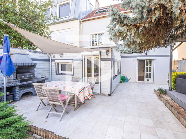 Maison Clamart 7 pièce(s) 135 m2 — photo du bien