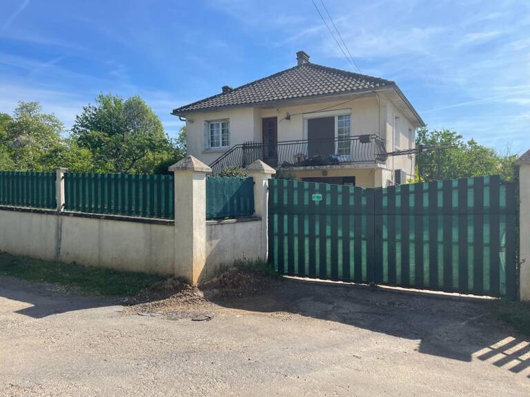 Maison sur sous-sol avec terrain clos d'environ 1 200 m² — photo 1
