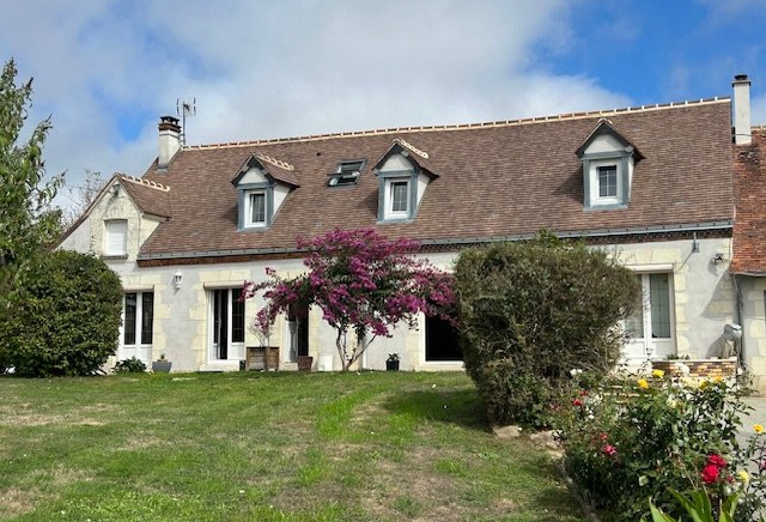 Longere — photo 1