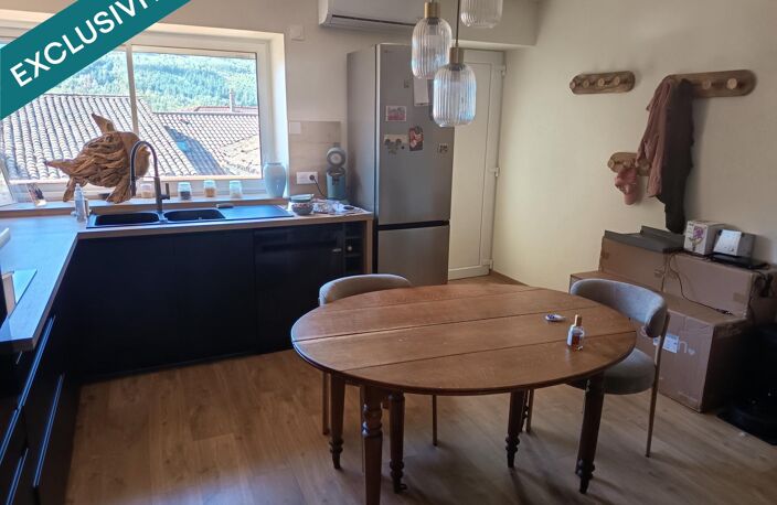 Au coeur du beaujolais cette charmante maison entièrement rénovée saura vous séduire — photo 3