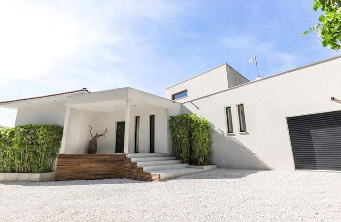Villa d'architecte F6 de 200 m² sur 2000 m² sur les hauteurs de SOMMIERES (30250) — photo 2