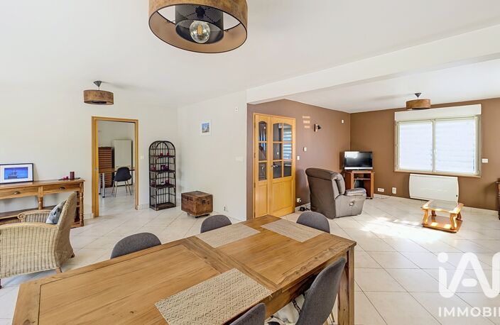 Vente Maison/villa 6 pièces — photo 2