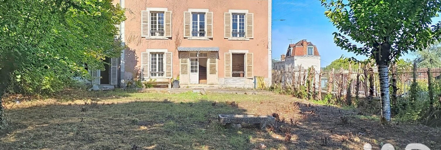 Maison 8 Pièces 235 m² à vendre à Tonnerre (89700)