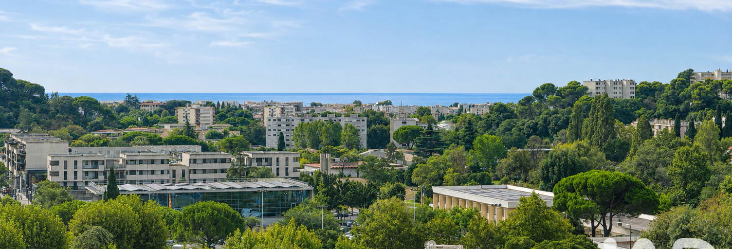 Appartement 5 Pièces 94 m² à vendre à Cannes (06150)