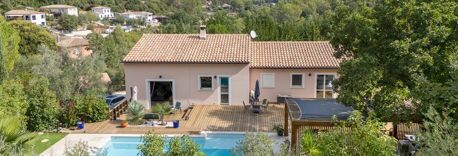 Maison 10 Pièces 294 m² à vendre à Cuers (83390)