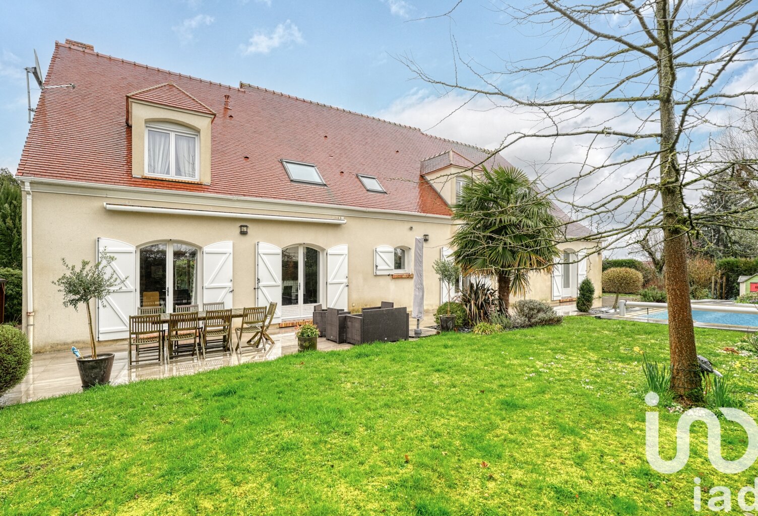 Vente Maison/villa 9 pièces — photo 1