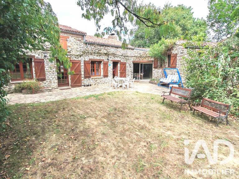 Vente Maison/villa 6 pièces — photo 1