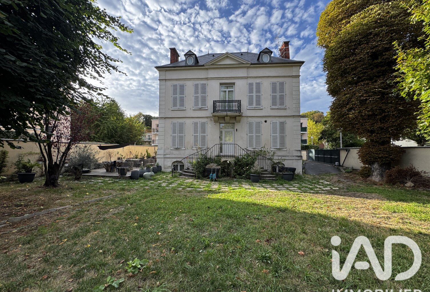 Vente Maison/villa 9 pièces — photo 1