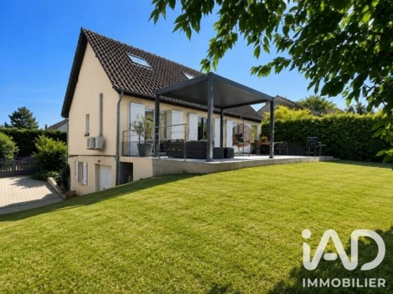 Vente Maison traditionnelle 7 pièces — photo 1