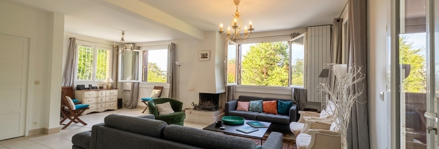 Maison 9 Pièces 202 m² à vendre à Saint-Germain-en-Laye (78100)