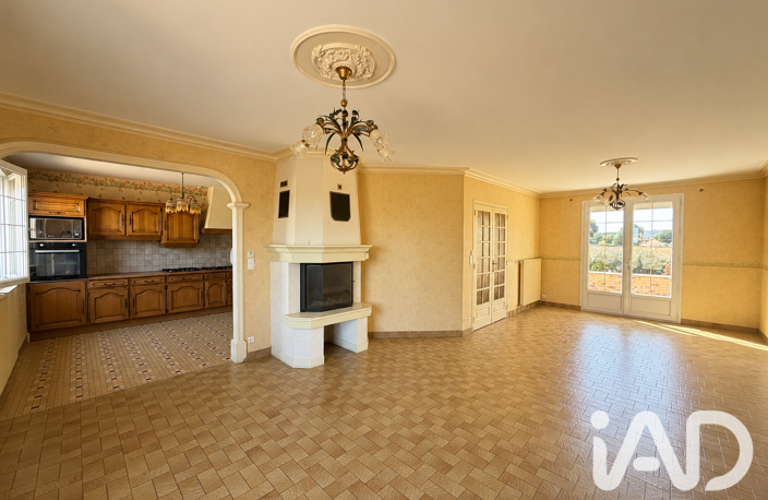 Vente Maison/villa 7 pièces — photo 2